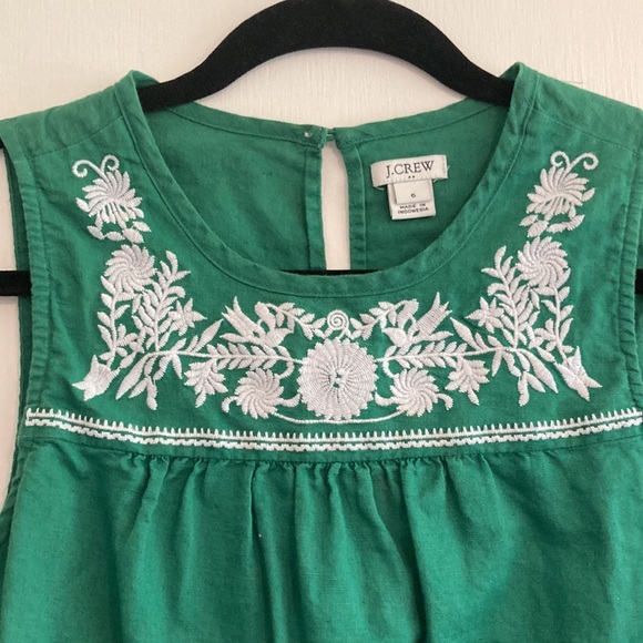 JCrew sleeveless top- like new condition! - Picture 3 of 4